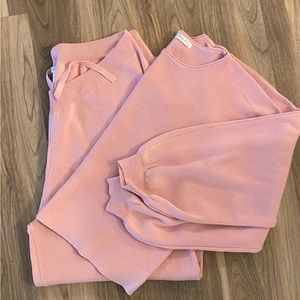 Equoaer lounge set XXL, light pink, almost a mauve pink.